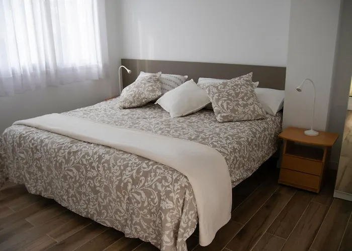 La Mimosa De Hazas, Cantabria Mar Y Montana Hazas de Cesto