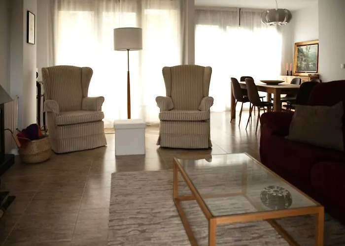 La Mimosa De Hazas, Cantabria Mar Y Montana * Hazas de Cesto